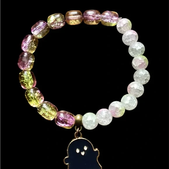 Bracelets - Picture 2 of 12